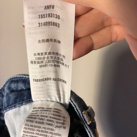 A&F Abercrombie the Skinny Boot Jean - Picture 5 of 7